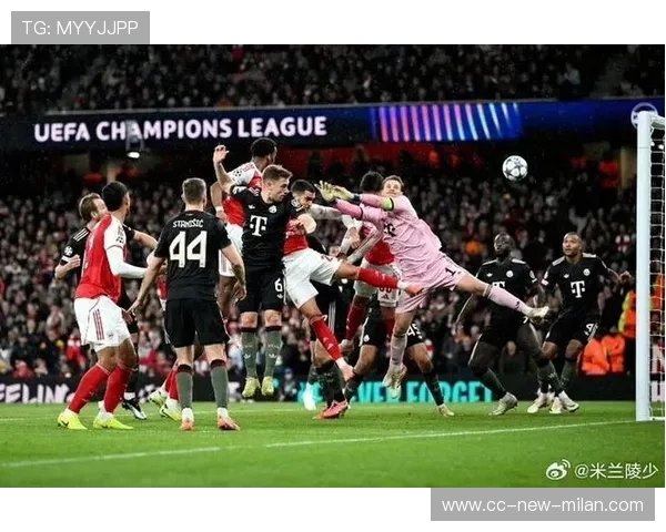 AC米兰定位球战术：队内演练多套角球套路实战化